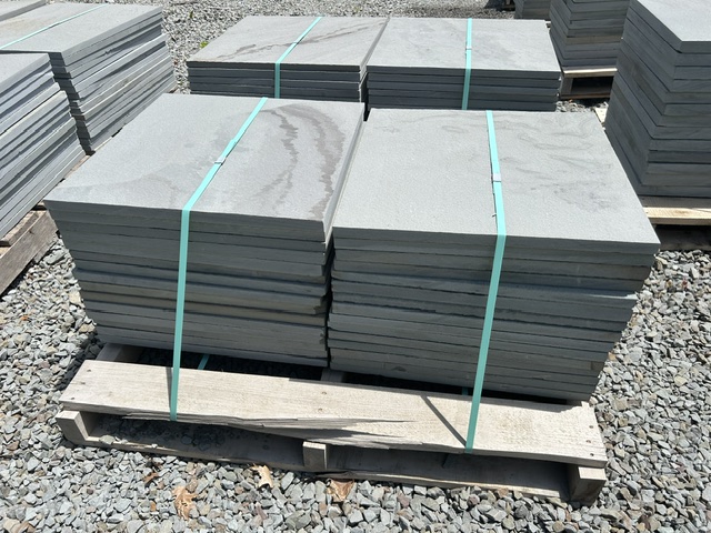 Lot #1: 2 pallets 24"x24"x1" Thermal Bluestone Pattern